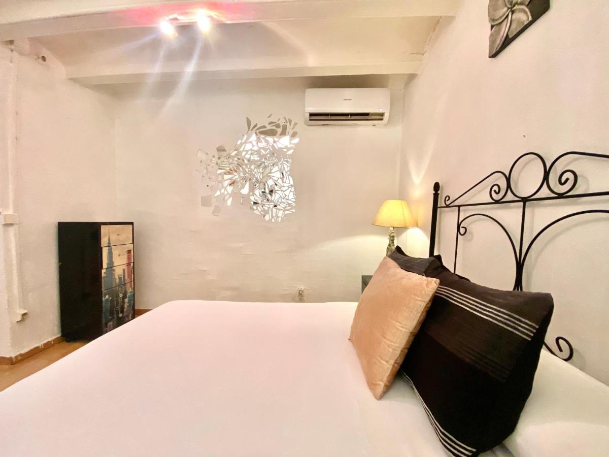 Bcn Beautiful Gotic Hotel Barcelona Bagian luar foto